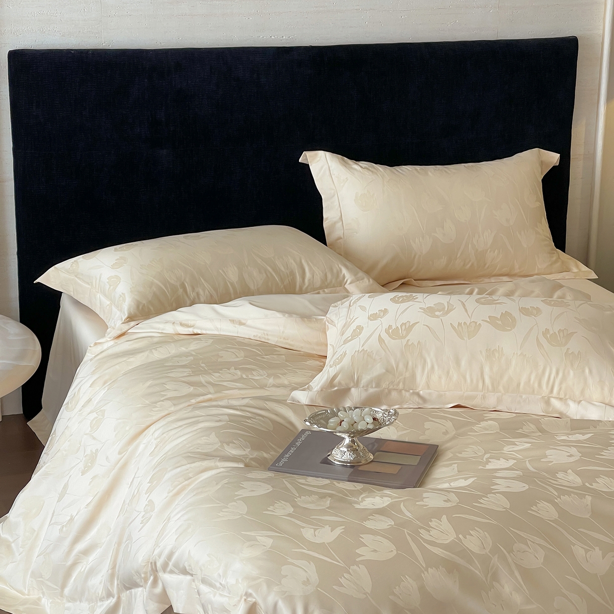 91家纺网 家纺一手货源 找家纺 栩裕纺织 2025新款长绒棉提花最新款单品四件套 郁金香-浅香槟