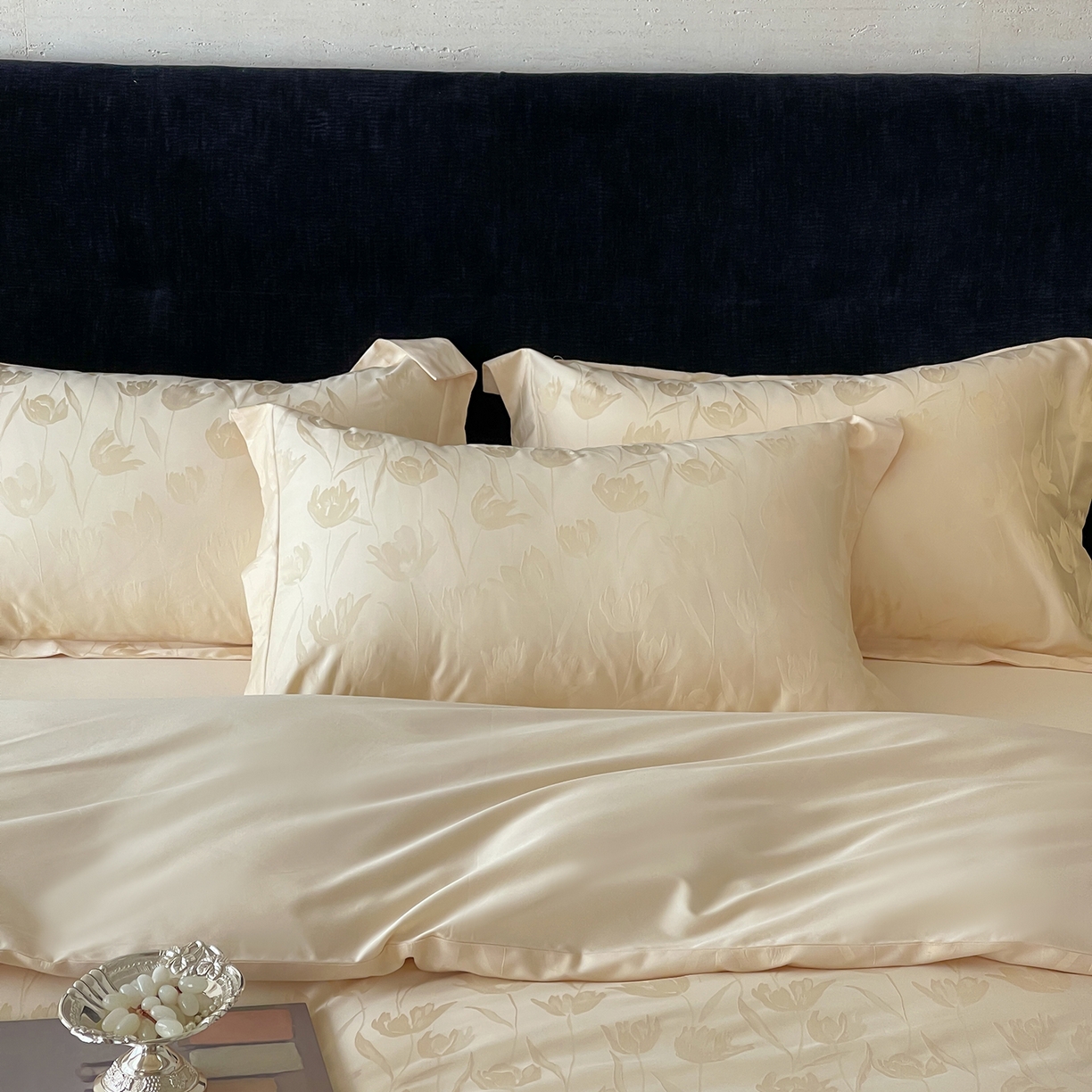 91家纺网 家纺一手货源 找家纺 栩裕纺织 2025新款长绒棉提花最新款单品四件套 郁金香-浅香槟