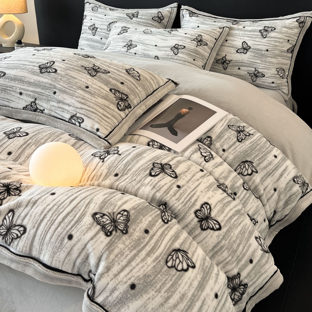 金麦家纺 2025新款雕花牛奶绒工艺蝴蝶款四件套 蝴蝶-灰