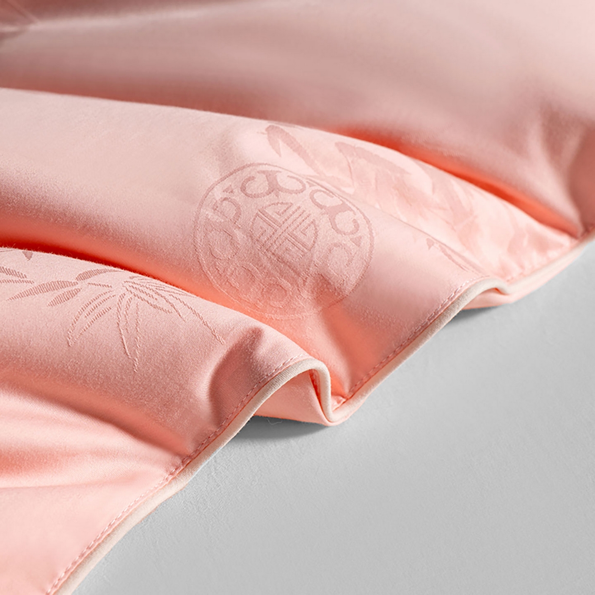 91家纺网 家纺一手货源 找家纺 薇玛仕 2025新款100支全棉纯棉大提花桑蚕丝被四季黄金蚕丝被子母被被子被芯蝶舞（特殊重量可以定做，联系客服。定制款不退不换） 蝶舞-粉玉