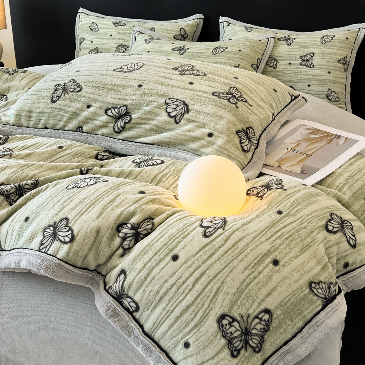 91家纺网 家纺一手货源 找家纺 金麦家纺 2025新款雕花牛奶绒工艺蝴蝶款四件套 蝴蝶-绿