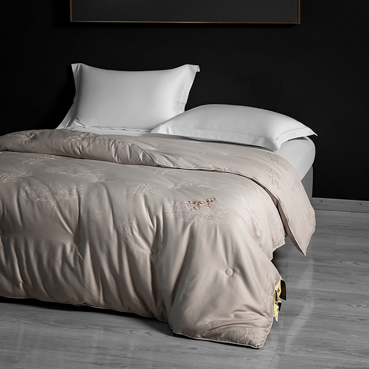 91家纺网 家纺一手货源 找家纺 薇玛仕 2025新款100支全棉纯棉大提花桑蚕丝被四季黄金蚕丝被子母被被子被芯蝶舞（特殊重量可以定做，联系客服。定制款不退不换） 蝶舞-雅灰