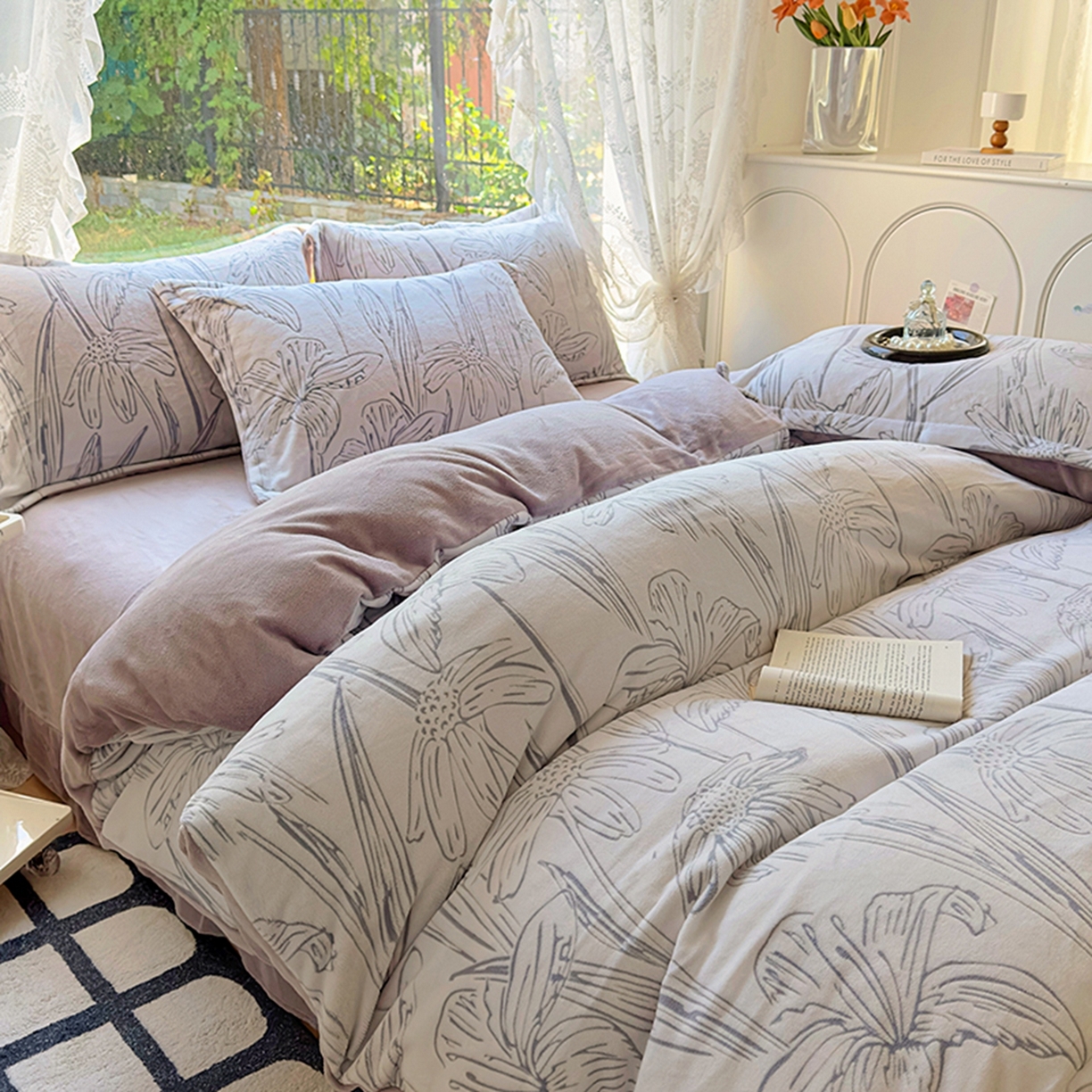 昊川家纺 2025新款短毛绒牛奶绒立体雕花四件套 山谷百合-灰