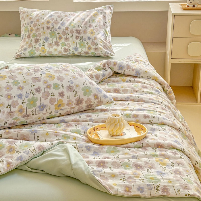 91家纺网 家纺一手货源 找家纺 梵克保罗 2025新款水洗糯糯棉卡通印花滚绳包边夏被 雾岛听风