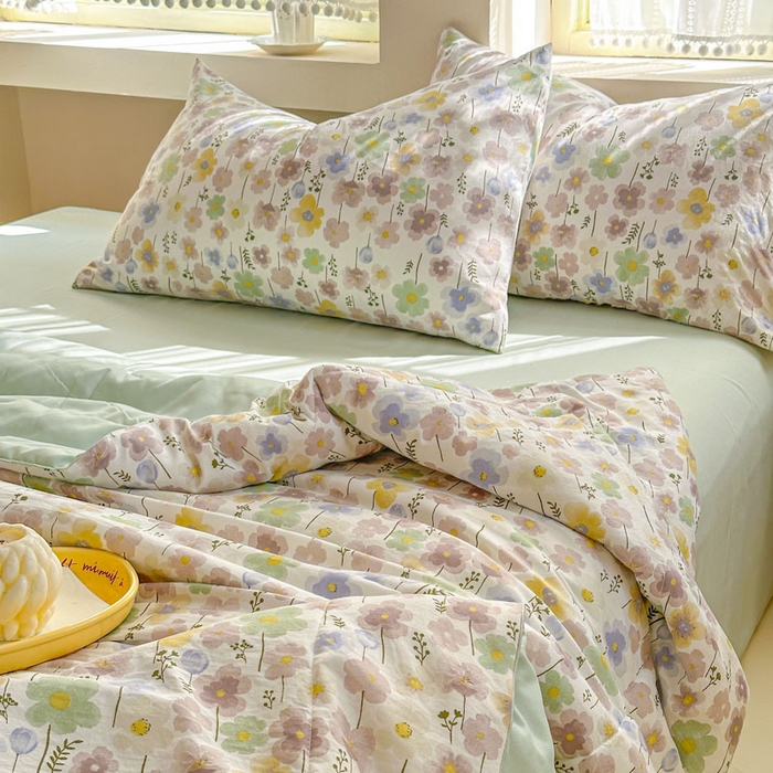 91家纺网 家纺一手货源 找家纺 梵克保罗 2025新款水洗糯糯棉卡通印花滚绳包边夏被 雾岛听风