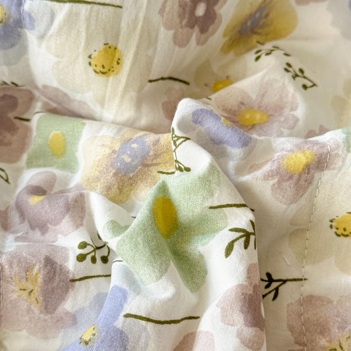 91家纺网 家纺一手货源 找家纺 梵克保罗 2025新款水洗糯糯棉卡通印花滚绳包边夏被 雾岛听风