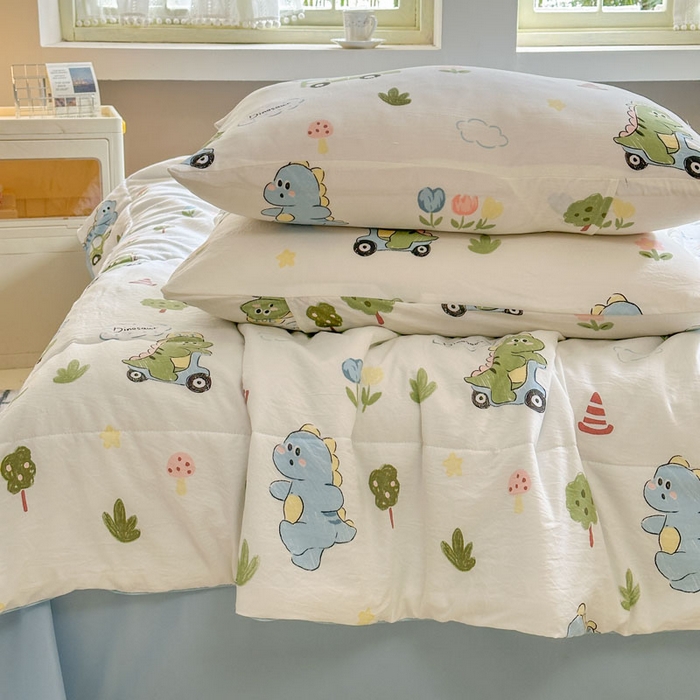 91家纺网 家纺一手货源 找家纺 梵克保罗 2025新款水洗糯糯棉卡通印花滚绳包边夏被 恐龙乐园