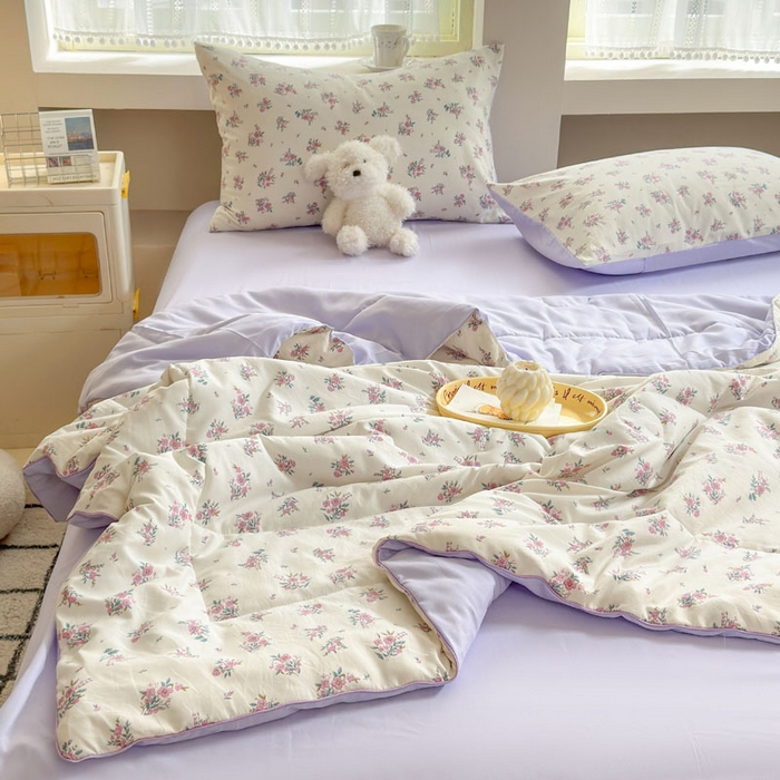 91家纺网 家纺一手货源 找家纺 梵克保罗 2025新款水洗糯糯棉卡通印花滚绳包边夏被 半秋风铃