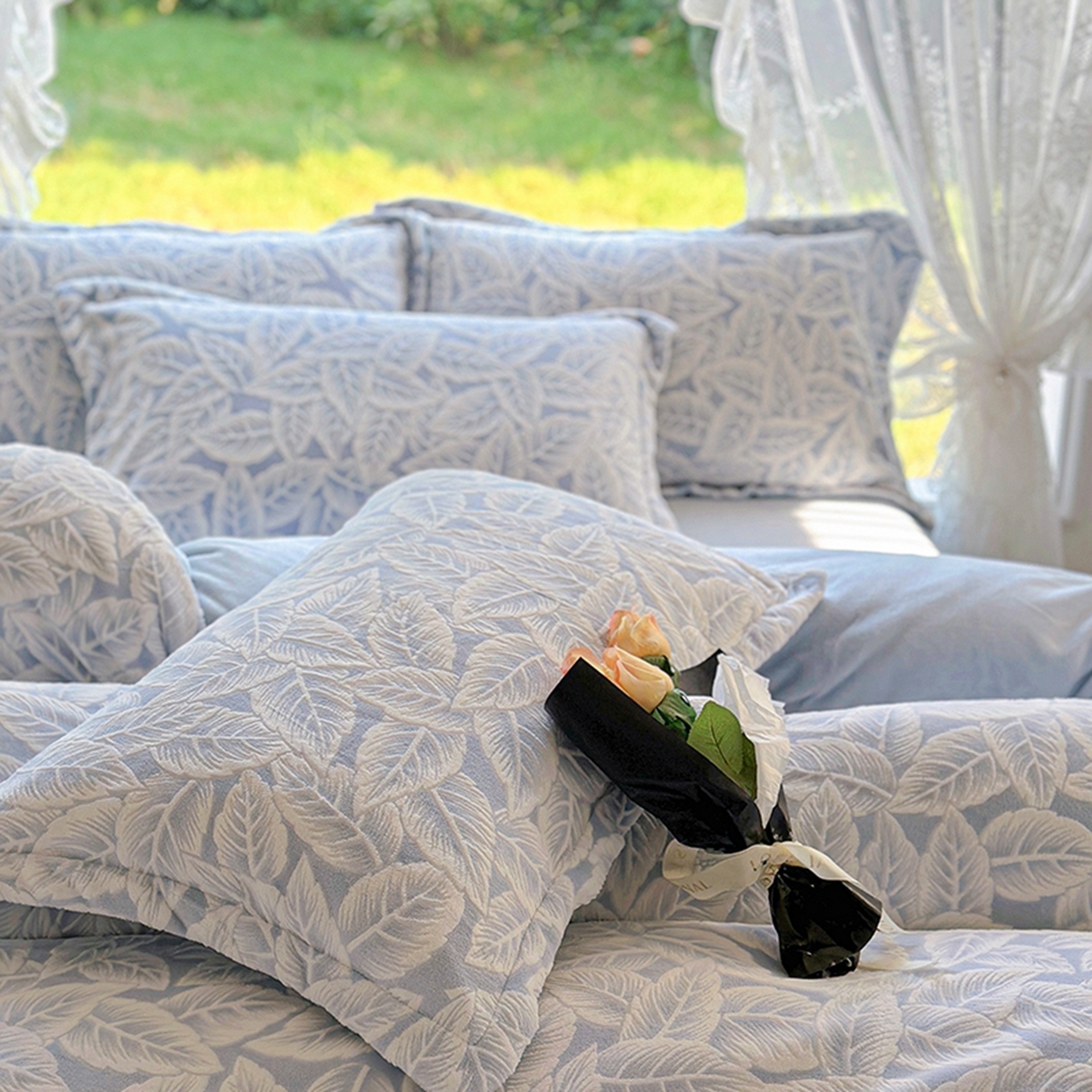 91家纺网 家纺一手货源 找家纺 昊川家纺 2025新款短毛绒牛奶绒立体雕花四件套 叶之恋-蓝