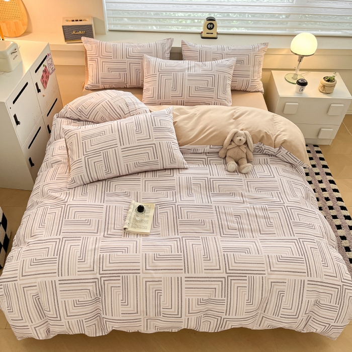 91家纺网 家纺一手货源 找家纺 瑞莱 2025新款纯棉磨毛印花四件套 迷宫