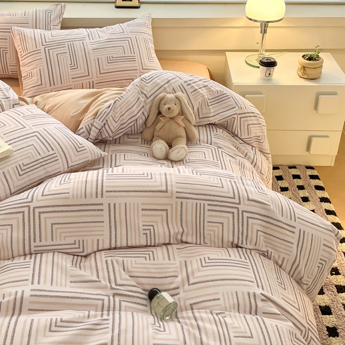 91家纺网 家纺一手货源 找家纺 瑞莱 2025新款纯棉磨毛印花四件套 迷宫