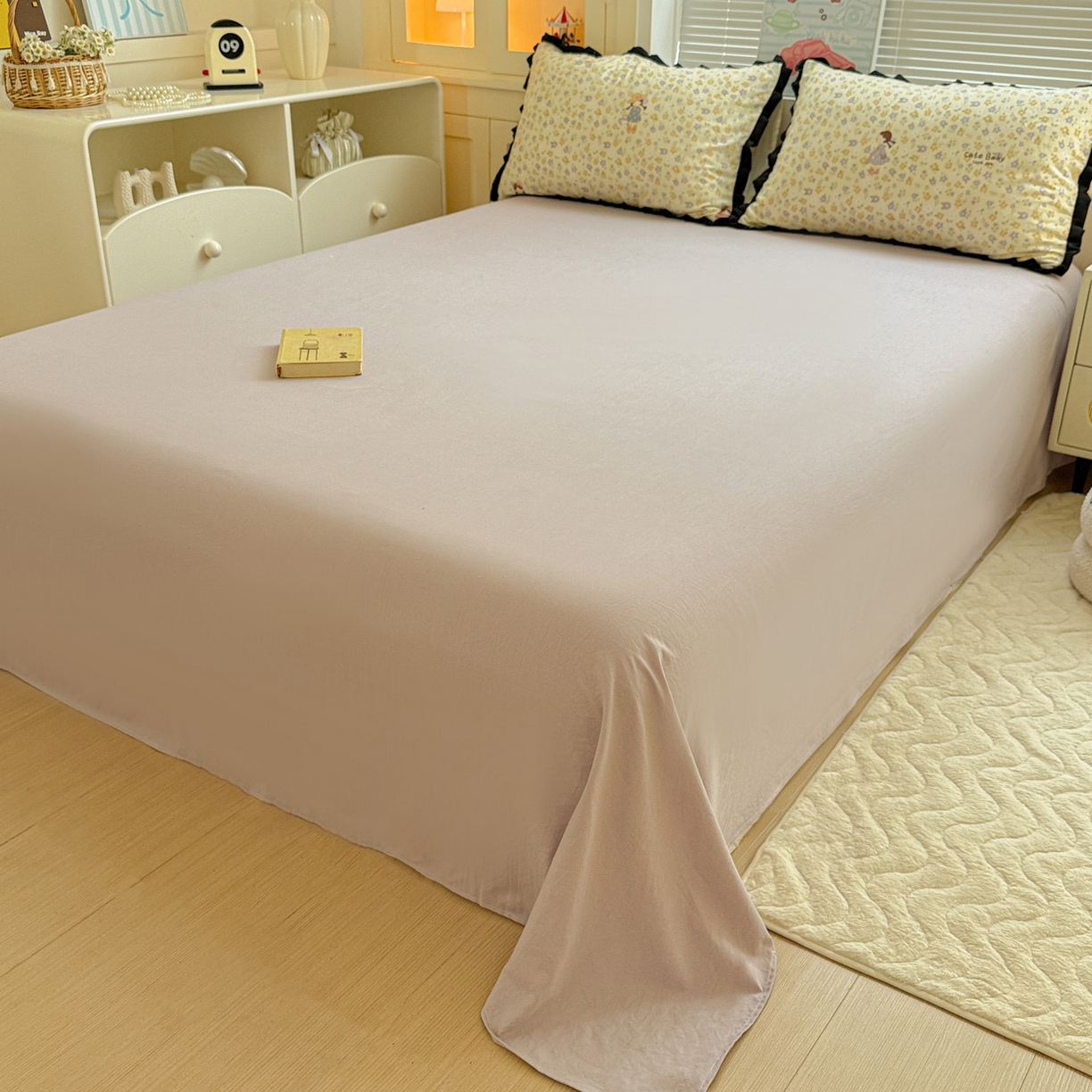 91家纺网 家纺一手货源 找家纺 喜颜 2025新款超柔水洗双层纱皱皱纱花边四件套 春日女孩