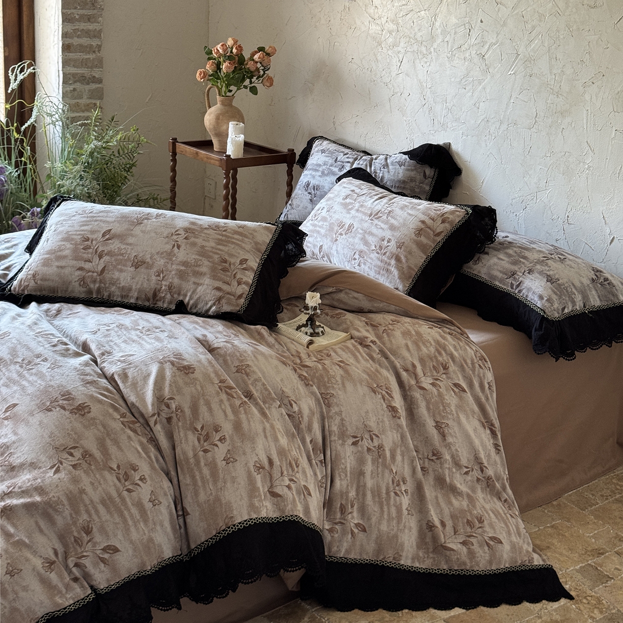 淑女公社家纺 2025秋冬新款60支大提花全棉磨毛四件套-花语漫漫 花语漫漫-棕