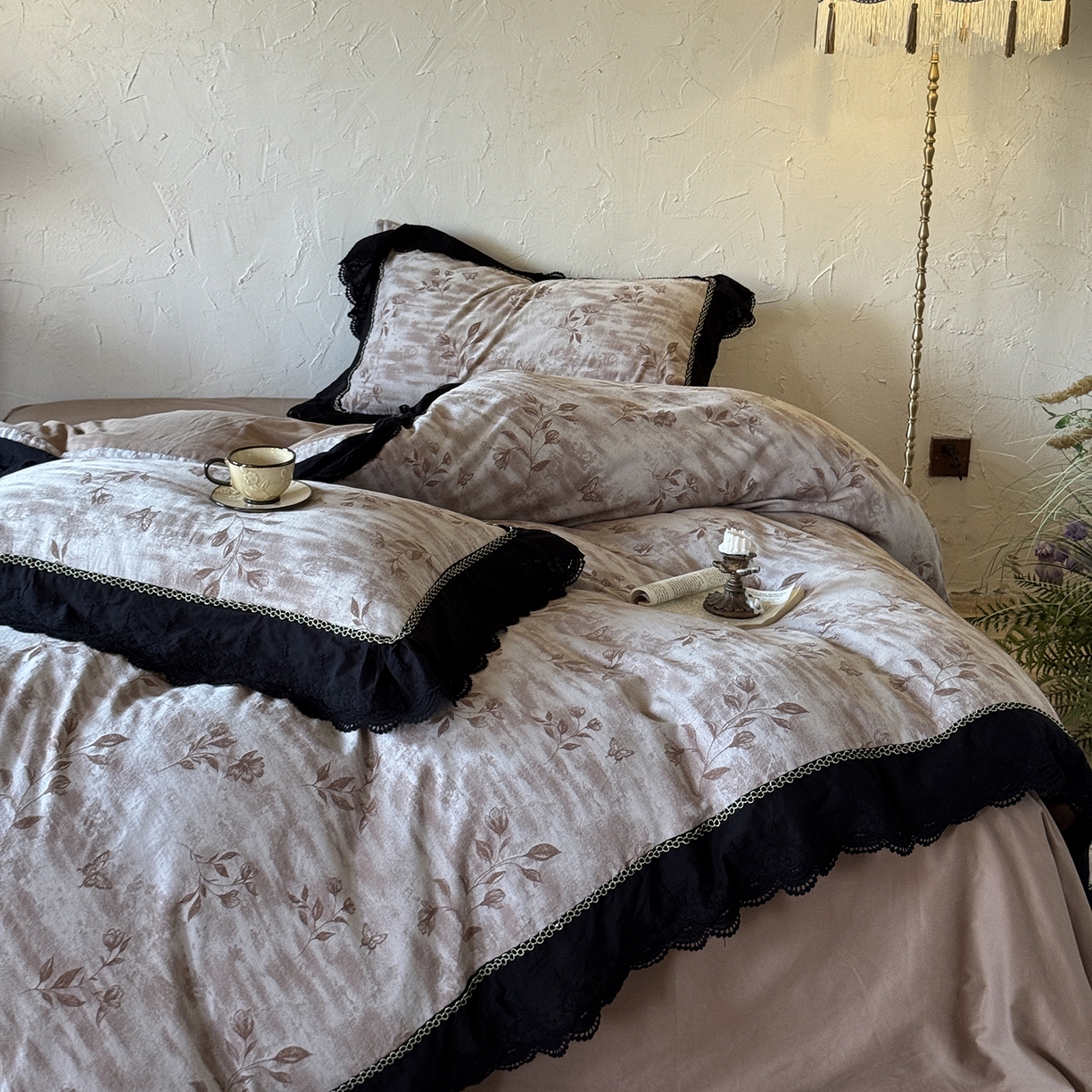 91家纺网 家纺一手货源 找家纺 淑女公社家纺 2025秋冬新款60支大提花全棉磨毛四件套-花语漫漫 花语漫漫-棕