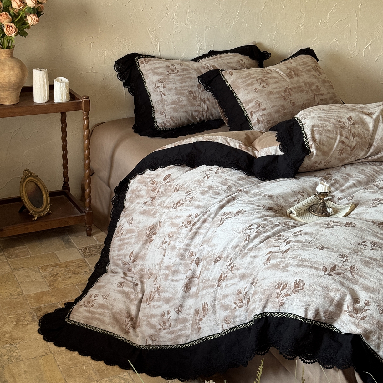 91家纺网 家纺一手货源 找家纺 淑女公社家纺 2025秋冬新款60支大提花全棉磨毛四件套-花语漫漫 花语漫漫-棕