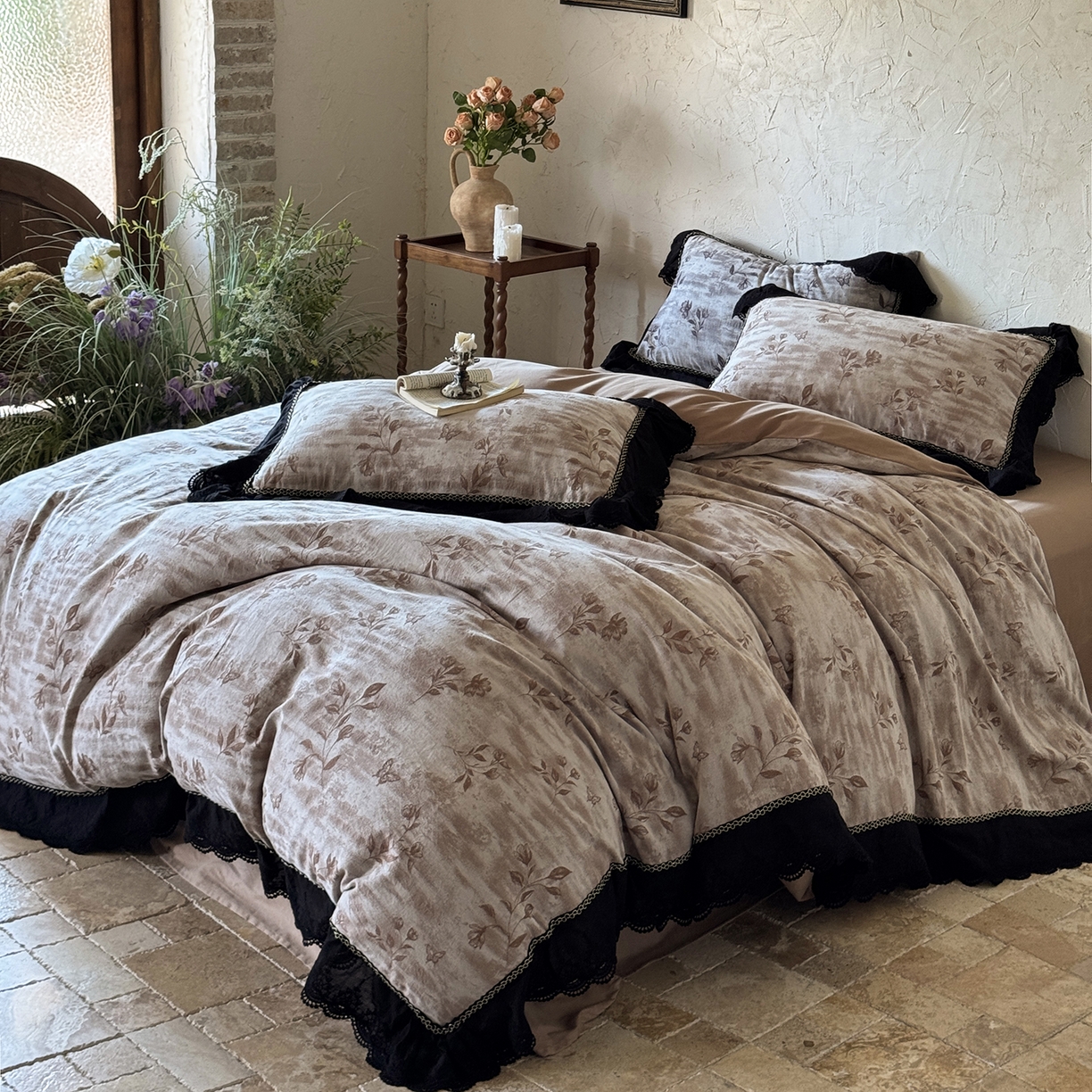 91家纺网 家纺一手货源 找家纺 淑女公社家纺 2025秋冬新款60支大提花全棉磨毛四件套-花语漫漫 花语漫漫-棕