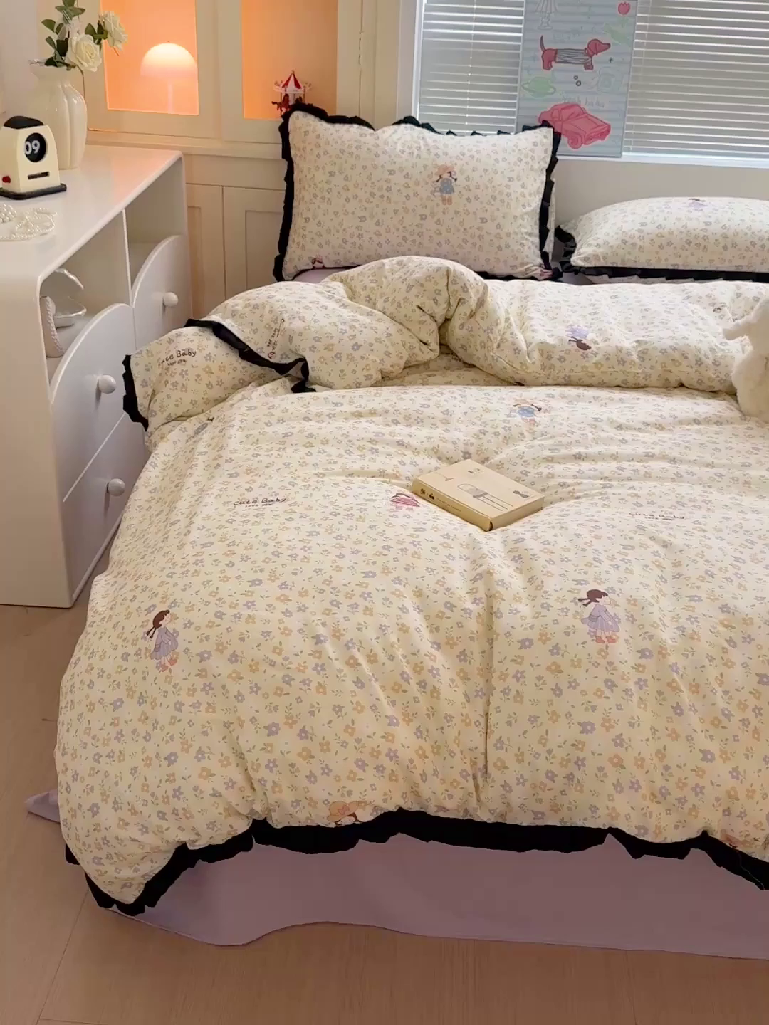 91家纺网 家纺一手货源 找家纺 喜颜 2025新款超柔水洗双层纱皱皱纱花边四件套 春日女孩