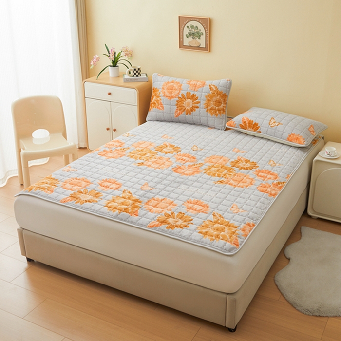 91家纺网 家纺一手货源 找家纺 （总）柏薇 2025新款全消光牛奶绒床垫可水洗机洗床护垫