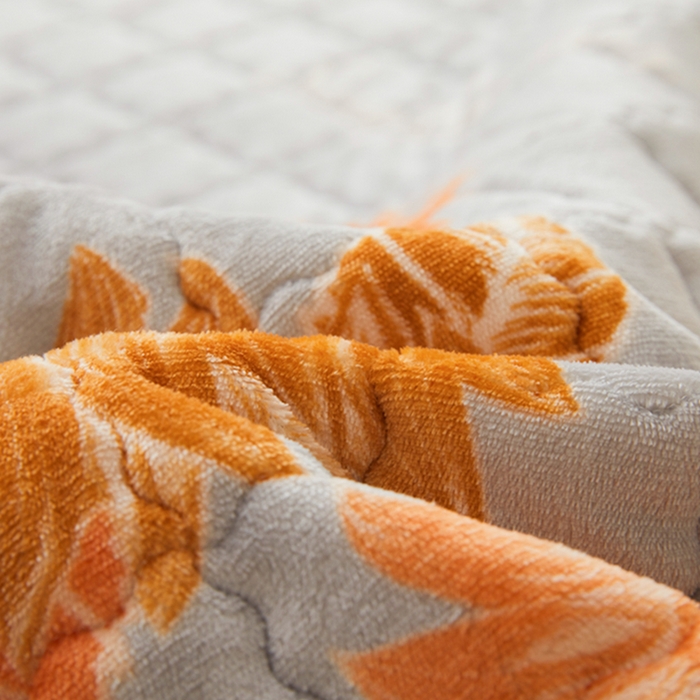 91家纺网 家纺一手货源 找家纺 柏薇 2025新款全消光牛奶绒床垫可水洗机洗床护垫 向日葵