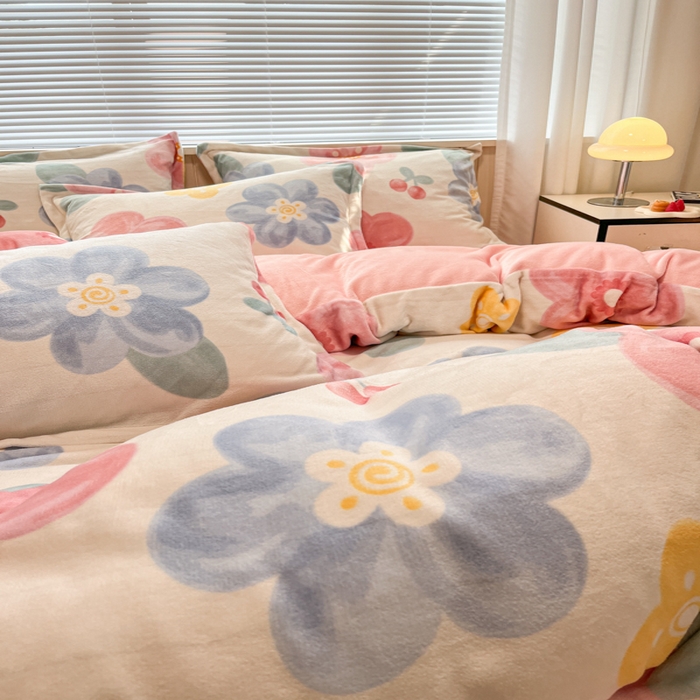 91家纺网 家纺一手货源 找家纺 慕尚家纺 2025新款高克重田园花卉类加厚牛奶绒3.5kg四件套 菲娜