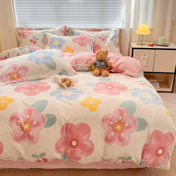 91家纺网 家纺一手货源 找家纺 慕尚家纺 2025新款高克重田园花卉类加厚牛奶绒3.5kg四件套 菲娜