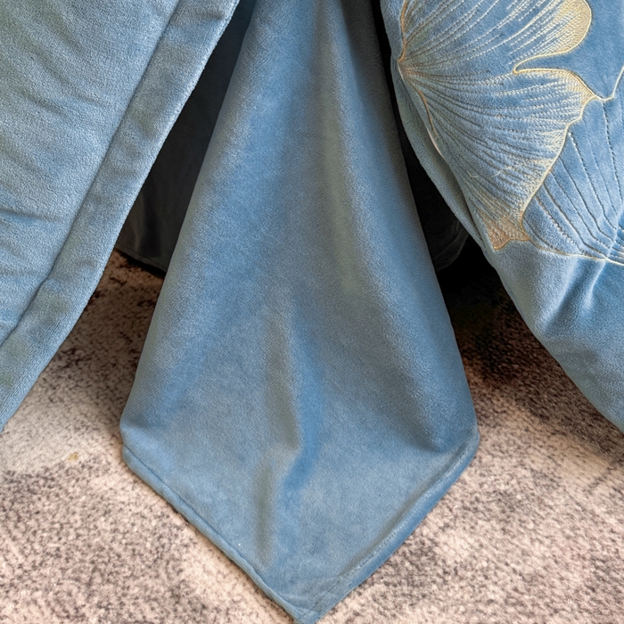 91家纺网 家纺一手货源 找家纺 金牛座家纺 2025新款金牛座加厚轻奢牛奶绒刺绣四件套 杏福美满-宝蓝