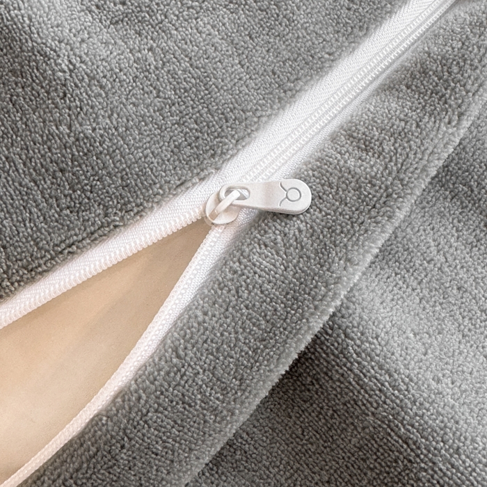 91家纺网 家纺一手货源 找家纺 金牛座家纺 2025新款金牛座加厚轻奢牛奶绒刺绣四件套 杏福美满-浅灰