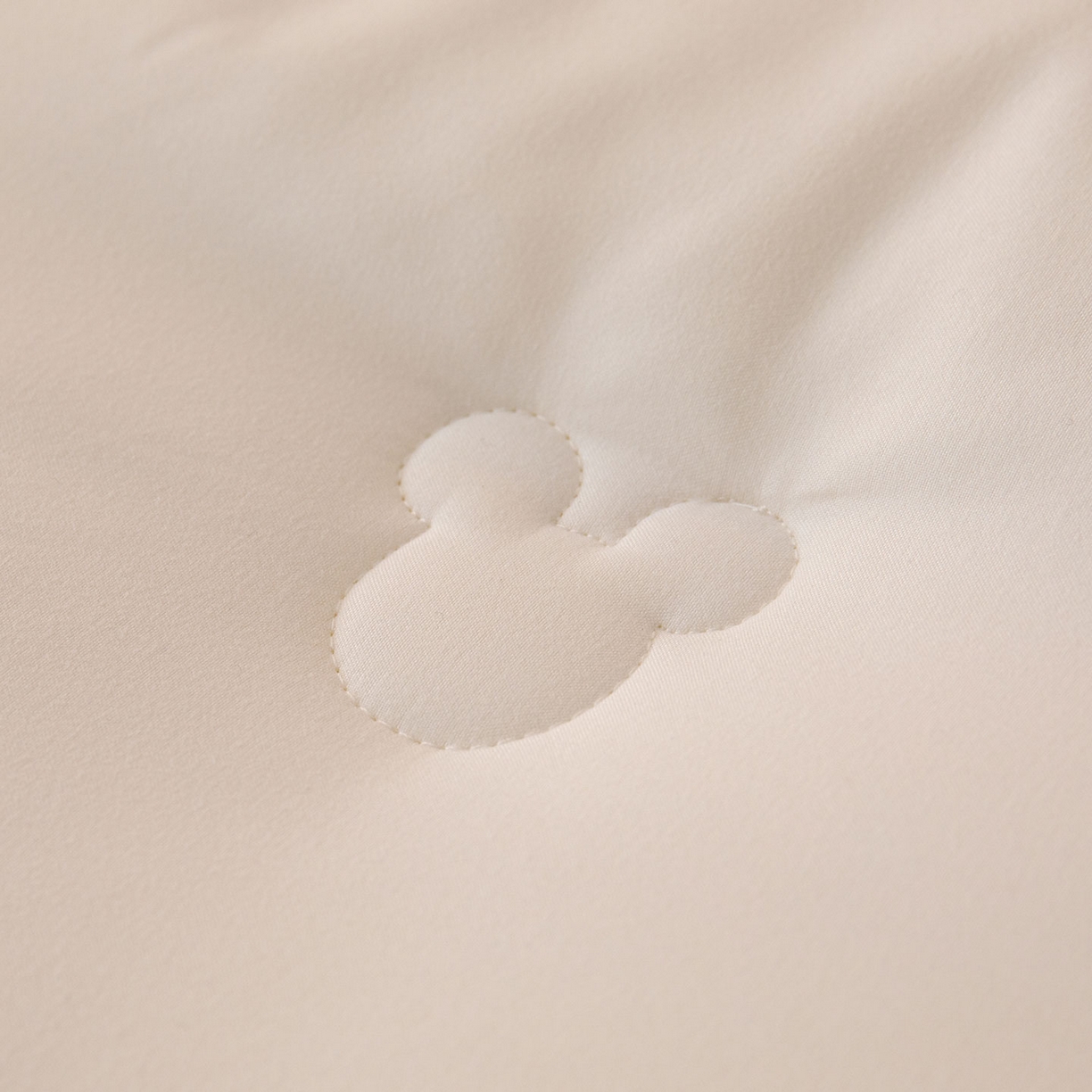 91家纺网 家纺一手货源 找家纺 一加一 2025新款中科院抗菌毛巾刺绣大豆被被子被芯-米奇 米奇-白＋咖