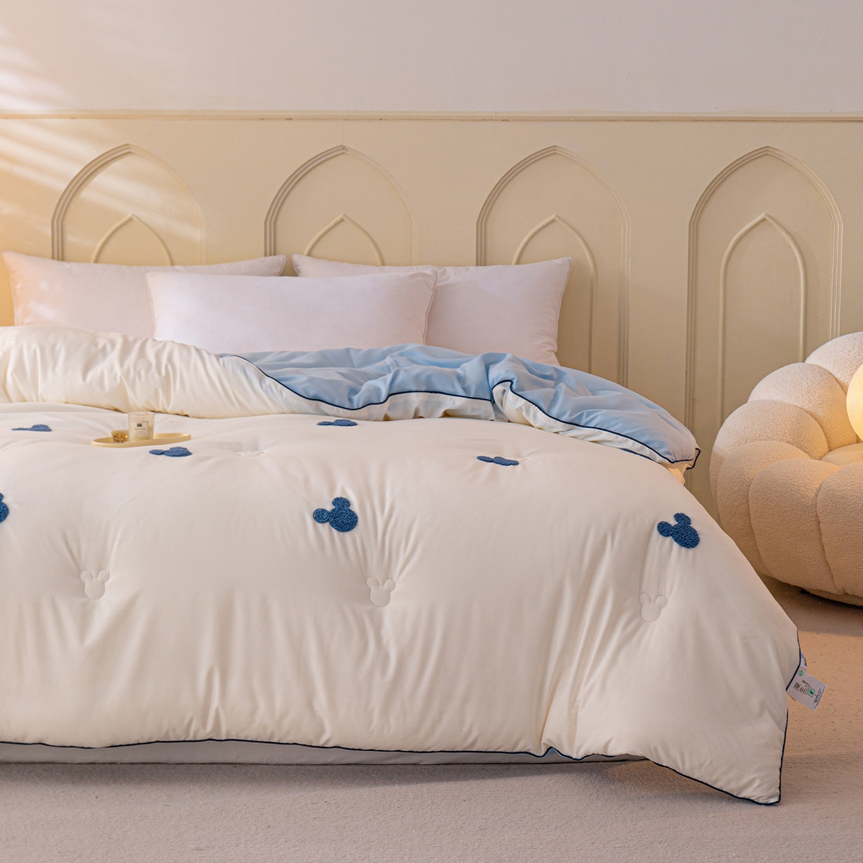 91家纺网 家纺一手货源 找家纺 一加一 2025新款中科院抗菌毛巾刺绣大豆被被子被芯-米奇 米奇-白＋蓝