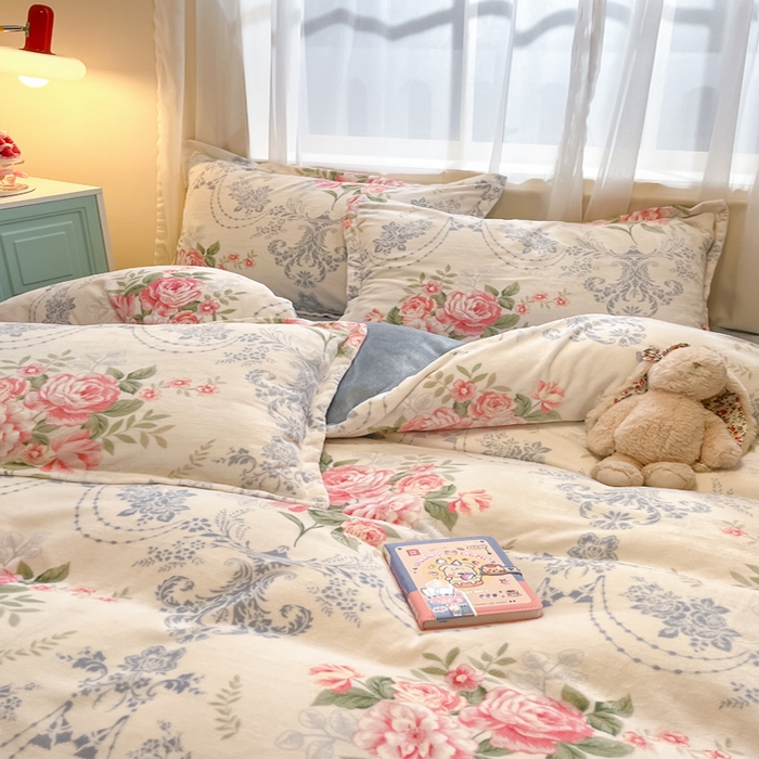 91家纺网 家纺一手货源 找家纺 慕尚家纺 2025新款高克重田园花卉类加厚牛奶绒3.5kg四件套 画意