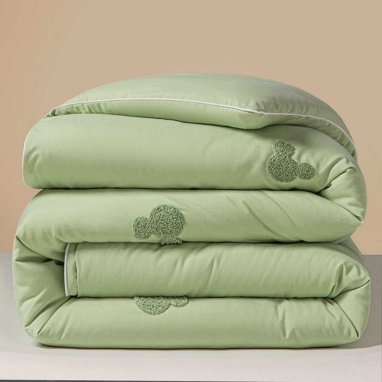 91家纺网 家纺一手货源 找家纺 一加一 2025新款中科院抗菌毛巾刺绣大豆被被子被芯-米奇 米奇-绿