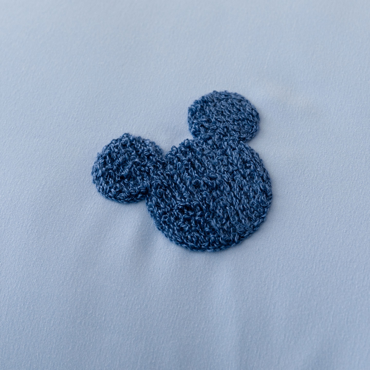 91家纺网 家纺一手货源 找家纺 一加一 2025新款中科院抗菌毛巾刺绣大豆被被子被芯-米奇 米奇-蓝