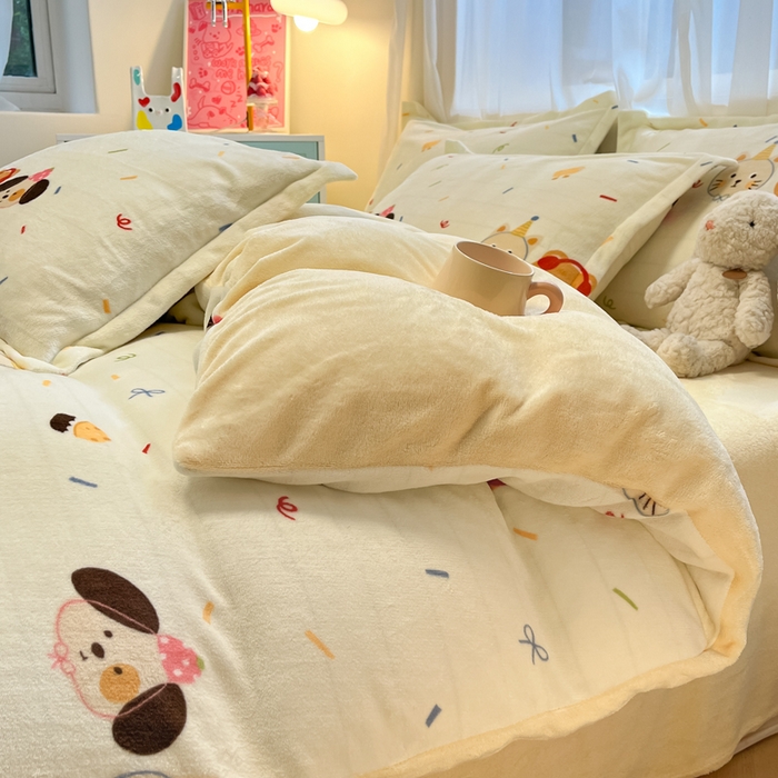 慕尚家纺 2025新款高克重田园花卉类加厚牛奶绒3.5kg四件套 快乐乐园