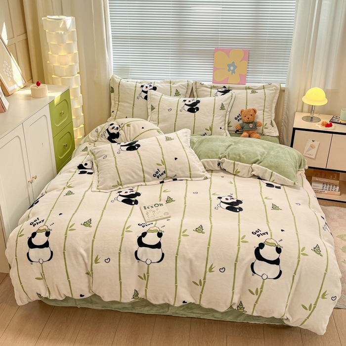 91家纺网 家纺一手货源 找家纺 慕尚家纺 2025新款高克重田园花卉类加厚牛奶绒3.5kg四件套 快乐熊猫