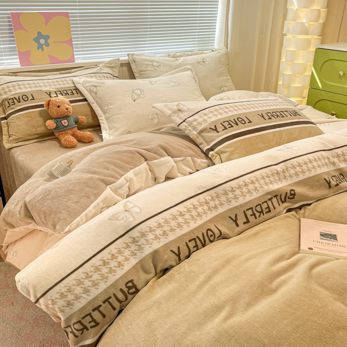 91家纺网 家纺一手货源 找家纺 慕尚家纺 2025新款高克重田园花卉类加厚牛奶绒3.5kg四件套 梦蝶