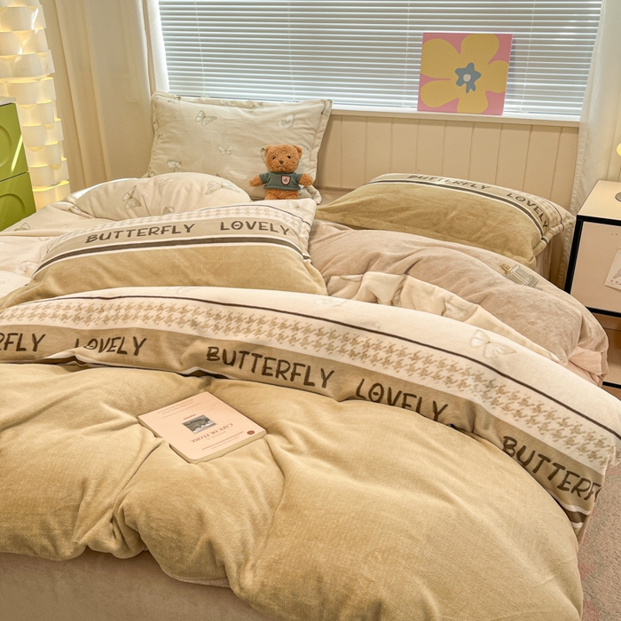 91家纺网 家纺一手货源 找家纺 慕尚家纺 2025新款高克重田园花卉类加厚牛奶绒3.5kg四件套 梦蝶