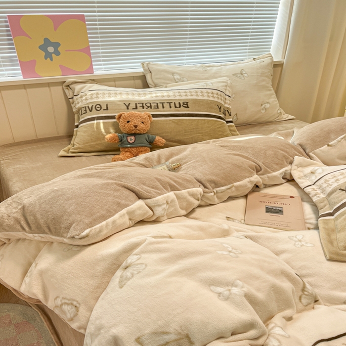 91家纺网 家纺一手货源 找家纺 慕尚家纺 2025新款高克重田园花卉类加厚牛奶绒3.5kg四件套 梦蝶