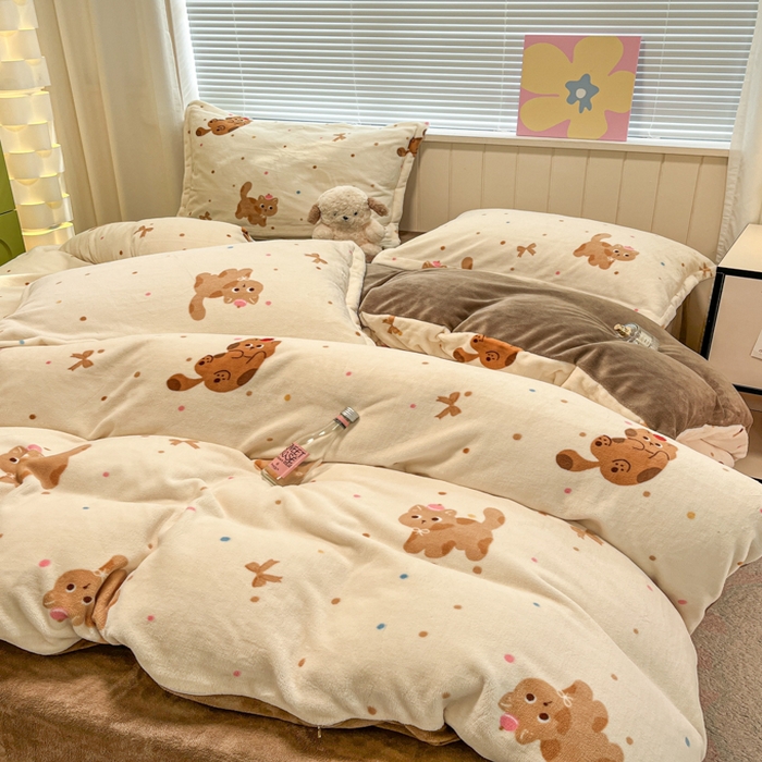 91家纺网 家纺一手货源 找家纺 慕尚家纺 2025新款高克重田园花卉类加厚牛奶绒3.5kg四件套 奇妙猫