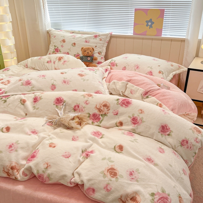 91家纺网 家纺一手货源 找家纺 慕尚家纺 2025新款高克重田园花卉类加厚牛奶绒3.5kg四件套 甜美冬日