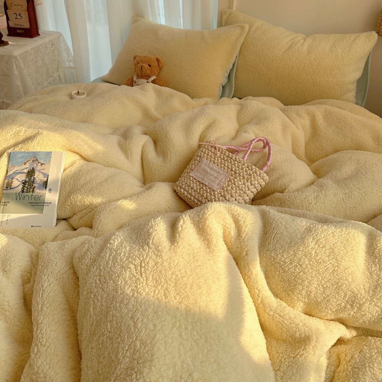 91家纺网 家纺一手货源 找家纺 顾里家纺 2025新款ins韩系糯糯羊羔绒四套件 羊羔黄蓝