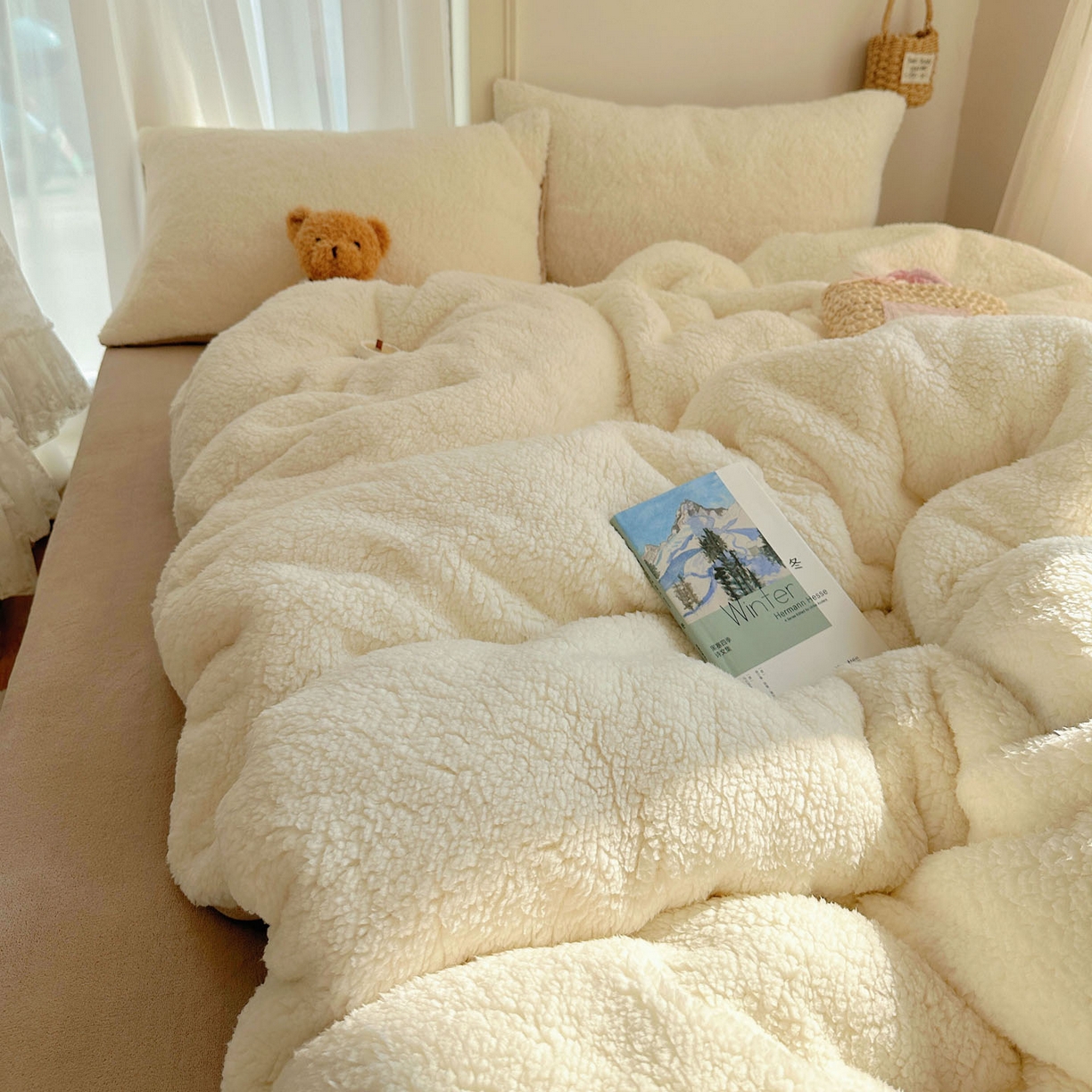 91家纺网 家纺一手货源 找家纺 顾里家纺 2025新款ins韩系糯糯羊羔绒四套件 羊羔咖