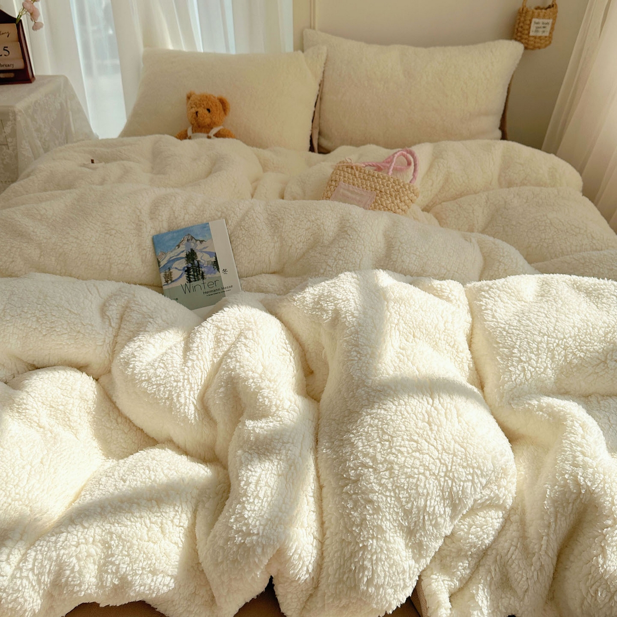 91家纺网 家纺一手货源 找家纺 顾里家纺 2025新款ins韩系糯糯羊羔绒四套件 羊羔咖