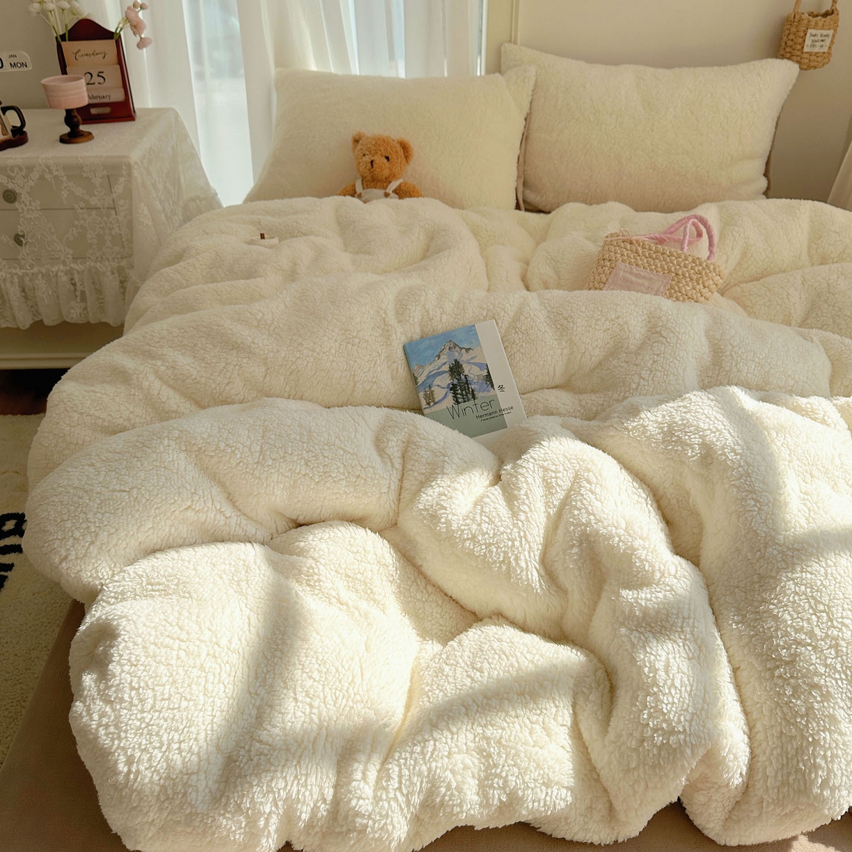 91家纺网 家纺一手货源 找家纺 顾里家纺 2025新款ins韩系糯糯羊羔绒四套件 羊羔咖