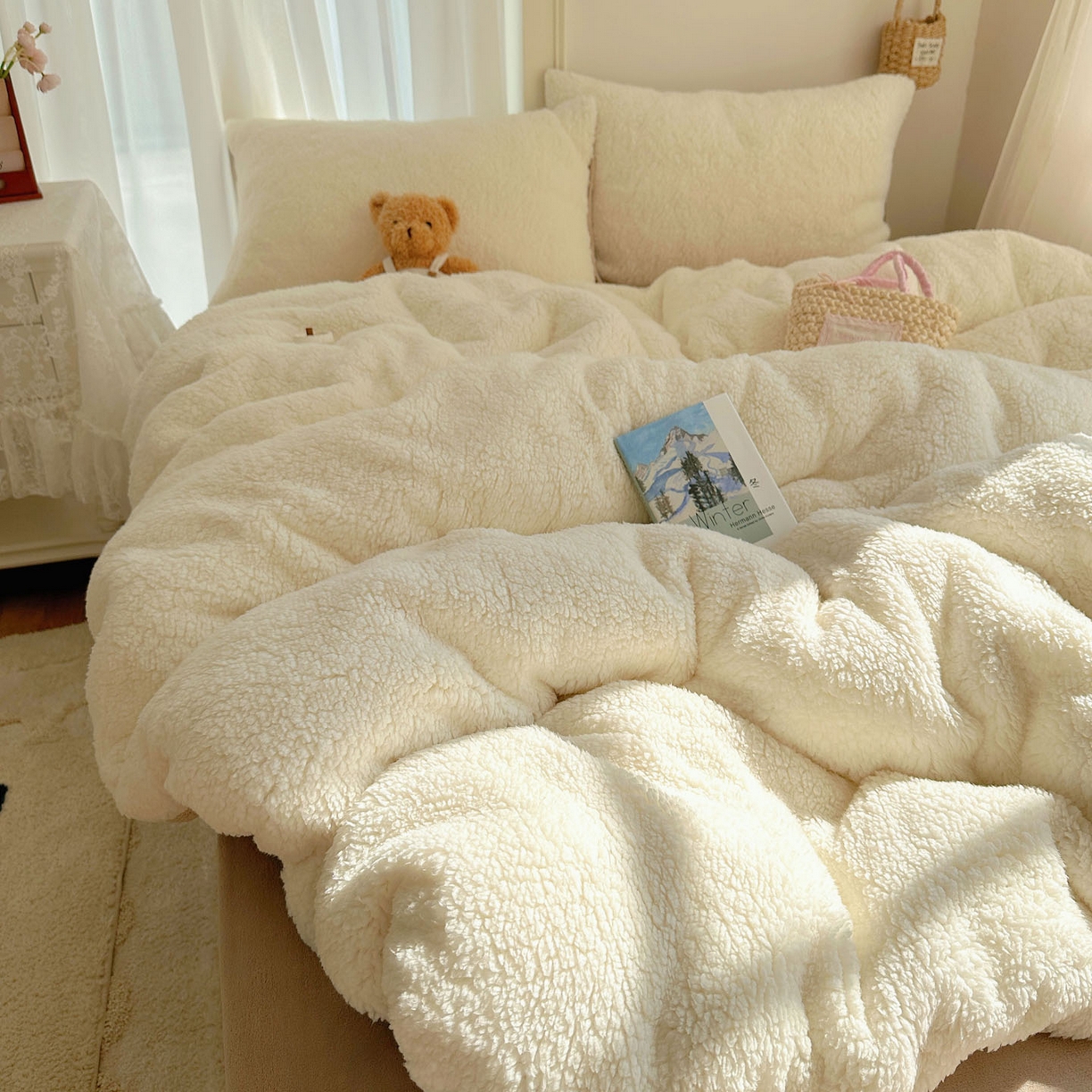 91家纺网 家纺一手货源 找家纺 顾里家纺 2025新款ins韩系糯糯羊羔绒四套件 羊羔咖