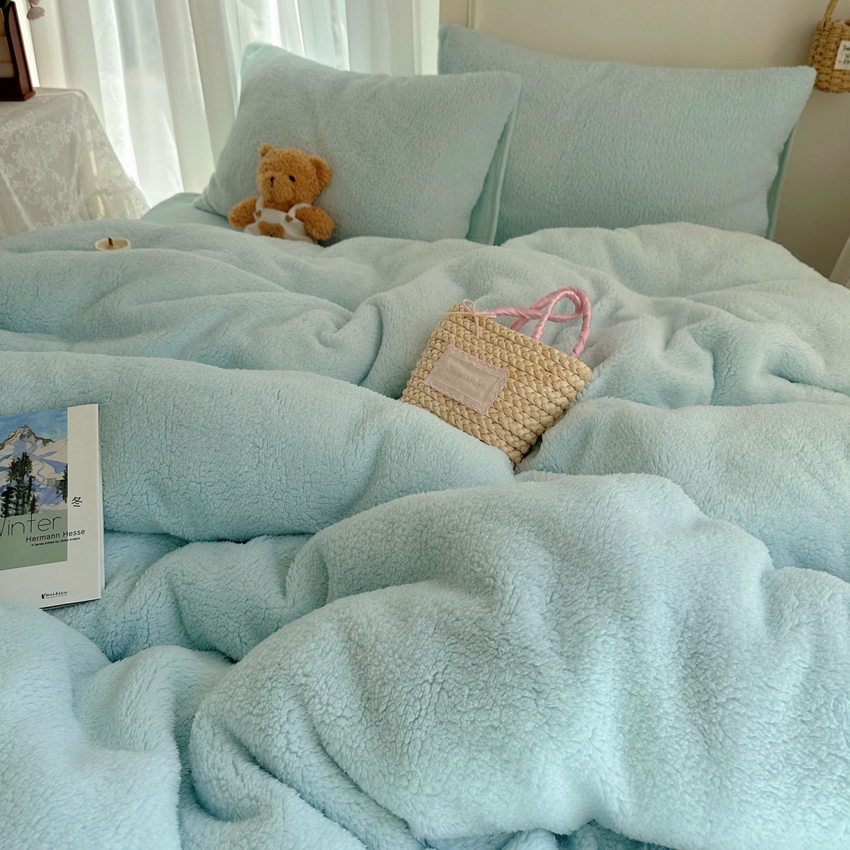 91家纺网 家纺一手货源 找家纺 顾里家纺 2025新款ins韩系糯糯羊羔绒四套件 羊羔蓝