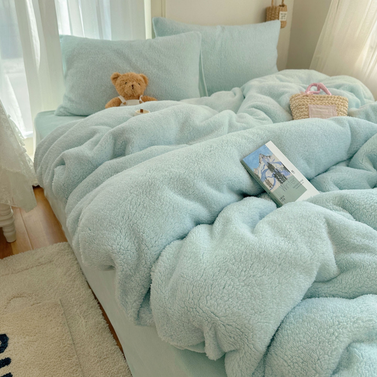 91家纺网 家纺一手货源 找家纺 顾里家纺 2025新款ins韩系糯糯羊羔绒四套件 羊羔蓝