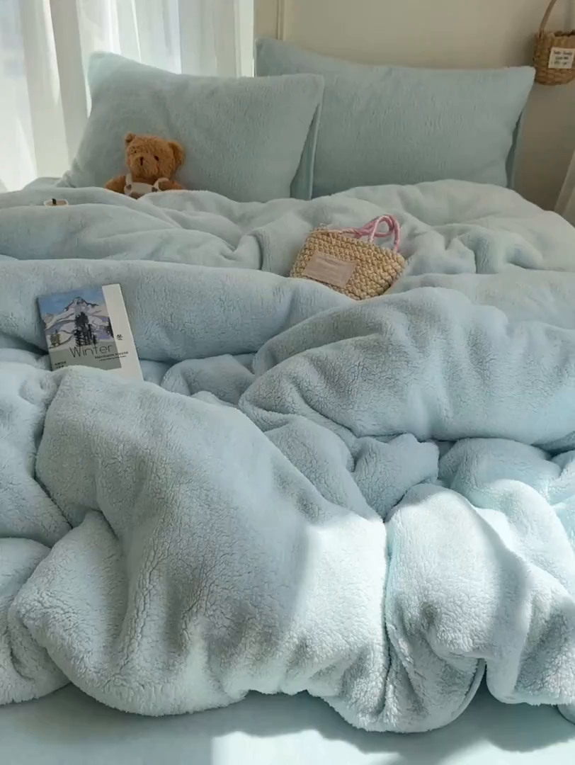 91家纺网 家纺一手货源 找家纺 顾里家纺 2025新款ins韩系糯糯羊羔绒四套件 羊羔蓝