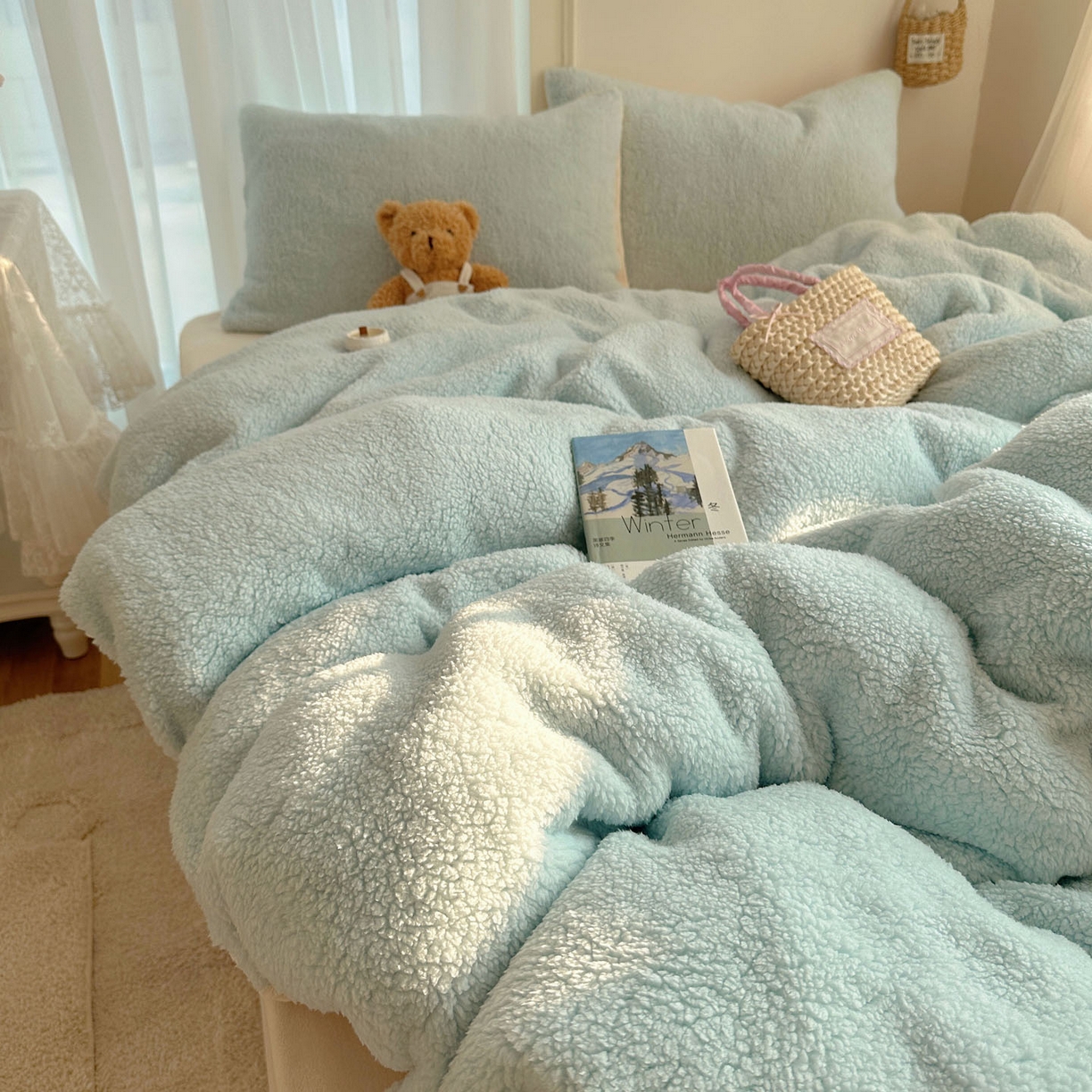 91家纺网 家纺一手货源 找家纺 顾里家纺 2025新款ins韩系糯糯羊羔绒四套件 羊羔蓝黄