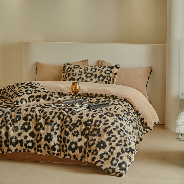 91家纺网 家纺一手货源 找家纺 缘生活 2025新款仿兔毛绒印花四件套 仿兔毛绒 豹纹-卡其