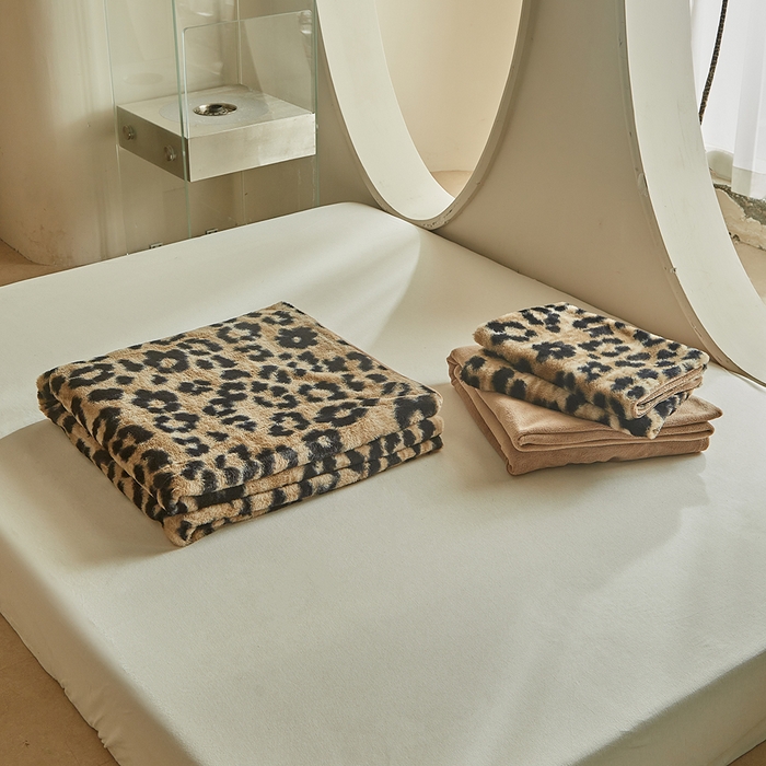 91家纺网 家纺一手货源 找家纺 缘生活 2025新款仿兔毛绒印花四件套 仿兔毛绒 豹纹-卡其